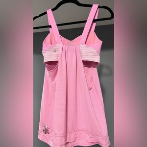 Lululemon Run: Back On Track Tank - Size 6